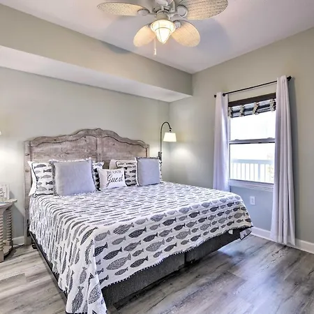 Panama City Beach Condo With Free Beach Service!